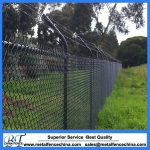 Galvanized heavy chain link fence